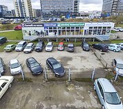 Trys parduotuvės ir autoservisas Vinliuje gali likti be automobilių aik&scaron;telės