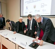 Pasira&scaron;yta rezoliucija &bdquo;Lietuva 2020 m. &ndash; Europos sveikatos technologijų ir biotechnologijų centras&ldquo;
