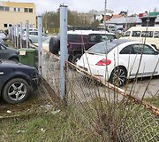 Vilniuje veikiančios parduotuvės liko be privažiavimo