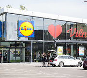 &bdquo;Lidl&ldquo; nusimetė paslapties skraistę &ndash; pakvietė pasivaik&scaron;čioti po būsimąją parduotuvę
