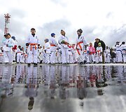 Beveik 300 vaikų ir suaugusiųjų ant Palangos oro uosto kilimo ir tūpimo tako i&scaron;laikė karatė egzaminą