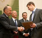 Krep&scaron;inio rinktinė sutikta Prezidentūroje, Vyriausybėje ir Seime
