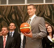 Krep&scaron;inio rinktinė sutikta Prezidentūroje, Vyriausybėje ir Seime