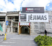 Rekonstruojamas i&scaron;parduotuvių centras &bdquo;Parkas Outlet&ldquo;.