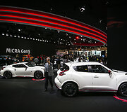 &bdquo;Nissan&ldquo; naujovės Paryžiaus automobilių parodoje
