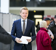 Remigijus &Scaron;ima&scaron;ius balsavo i&scaron;ankstiniame balsavime antrajame rinkimų į Seimą ture