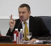 Pasitikėjimą praradusį Vilių Navicką pakeitė Raimundas Alekna