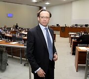 Pasitikėjimą praradusį Vilių Navicką pakeitė Raimundas Alekna
