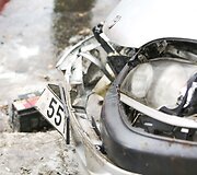 Vilniuje vertėsi &bdquo;Toyota Avensis&ldquo;, nukentėjo vairuotojas