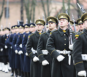  S.Daukanto aik&scaron;tėje &scaron;ventinė ceremonija, skirta Lietuvos kariuomenės Garbės sargybos kuopos įkūrimo 25-mečiui