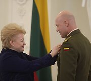 Lietuvos valstybės atkūrimo dienos proga įteikti apdovanojimai