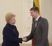 Lietuvos valstybės atkūrimo dienos proga įteikti apdovanojimai