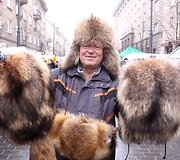 Kaziuko mugėje Vilniuje &ndash; netikėtos prekės ir minios žmonių. 