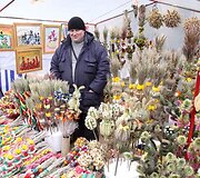 Kaziuko mugėje Vilniuje &ndash; netikėtos prekės ir minios žmonių. 