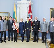 Dalia Grybauskaitė apdovanojo ordinu &bdquo;Už nuopelnus Lietuvai&ldquo; Didžiuoju kryžiumi Vokietijos gynybos ministrę Ursula von der Leyen