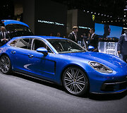 Ženevoje &ndash; naujojo &bdquo;Porsche Panamera Sport Turismo&ldquo; premjera