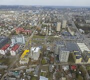 &bdquo;Korių&ldquo; statytojai aptvėrė statybvietę valstybinės žemės sąskaita