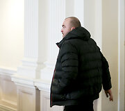 Vilniuje nuteistos narkotikus platinusios &bdquo;Lapinų&ldquo; gaujos nariai i&scaron;girdo atnaujintą nuosprendį