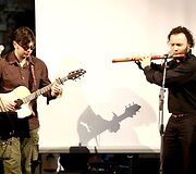 Gediminas Storpir&scaron;tis su jubiliejumi pasveikintas scenos bičiulių. 