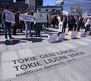 Protesto akcija dėl mokyklų reorganizavimo