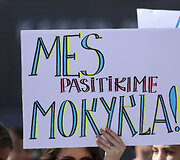 Protesto akcija dėl mokyklų reorganizavimo