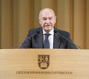 Lietuvos edukologijos universitete vyko susitikimas su Vilniaus universiteto rektoriumi prof. Artūru Žukausku