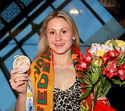 Penkiakovininkė Laura Asadauskaitė grįžo į Lietuvą su sidabro medaliu.