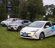Naujojo &bdquo;Toyota Prius Plug in Hybrid&ldquo; pristatymo vakarėlis