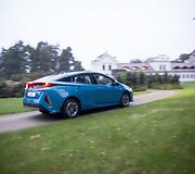 Naujojo &bdquo;Toyota Prius Plug in Hybrid&ldquo; pristatymo vakarėlis