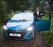 Naujojo &bdquo;Toyota Prius Plug in Hybrid&ldquo; pristatymo vakarėlis