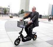 Vilnius bus pirmasis Europos miestas, kuriame bus nuomojami elektriniai dviračiai.