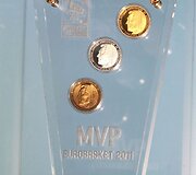 Naudingiausiam Europos čempionato krep&scaron;ininkui &ndash; unikali taurė.