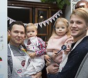 Aurimas Tamulionis ir Paulius Bagdanavičius su vaikais