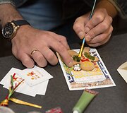Žinomi žmonės margino meduolius