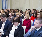 Nežinioje palikti pertvarkomos Kultūros ministerijos darbuotojai susitiko su vadovybe