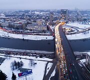 Sostinę sukaustė spūstys