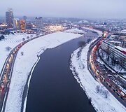 Sostinę sukaustė spūstys