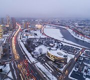 Sostinę sukaustė spūstys