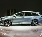&bdquo;Kia&ldquo; atnaujino &bdquo;Ceed&ldquo; modelį &ndash; pakeitė net pavadinimą