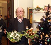 Žinomi žmonės ir miestiečiai labdaringoje mugėje užsikrėtė kalėdine dvasia.