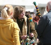 Anksčiau verbos buvo naudojamos miestiečių amatininkų procesijose