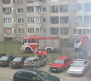 Į butą ugniagesiai pateko per balkoną.
