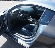 &bdquo;Audi R8&ldquo; automobilio salonas