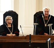 Netikėtai susirgus trečiajam kolegijos nariui, teismas dėl dingusio vilkiko su kontrabandiniu kroviniu trečiadienį neįvyko