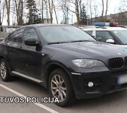 Bylos įkalčiai: įtariamųjų BMW X6.