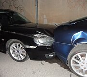 Pajudėjęs &bdquo;Maserati&ldquo; trenkėsi į SAAB