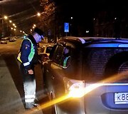 Vėlyvo reido metu moterims padėjo ir kolegos vyrai