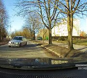 BMW vairuotojas prie&scaron; pat avariją prarado kontrolę