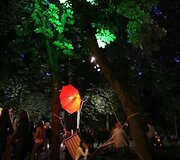 &Scaron;e&scaron;tadienio vakarą kultūros projekto &bdquo;Tebūnie naktis&ldquo; organizatoriai vilioja sostinėje pasigrožėti daugybe ypatingų meno projektų.