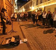 &Scaron;e&scaron;tadienio vakarą kultūros projekto &bdquo;Tebūnie naktis&ldquo; organizatoriai vilioja sostinėje pasigrožėti daugybe ypatingų meno projektų.